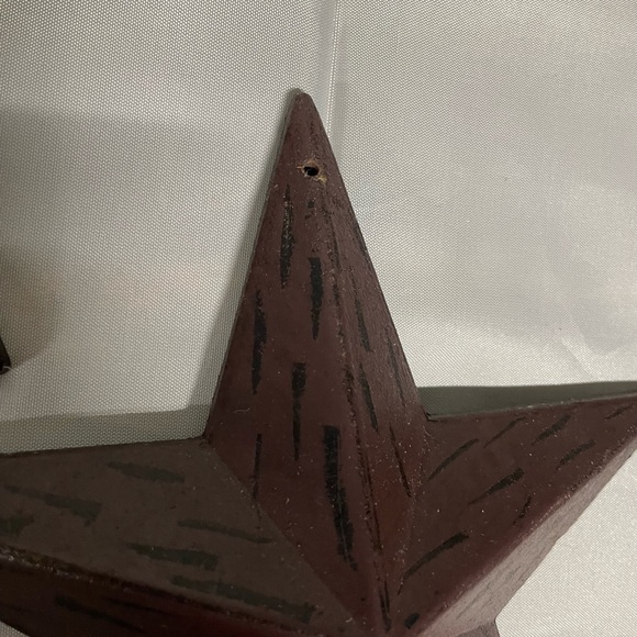 Set of Three Wooden 3D Stars - Deep Mahogany - Picture 6 of 6